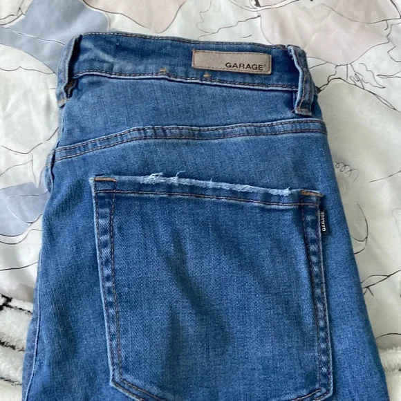 Jean - Picture 4 of 5